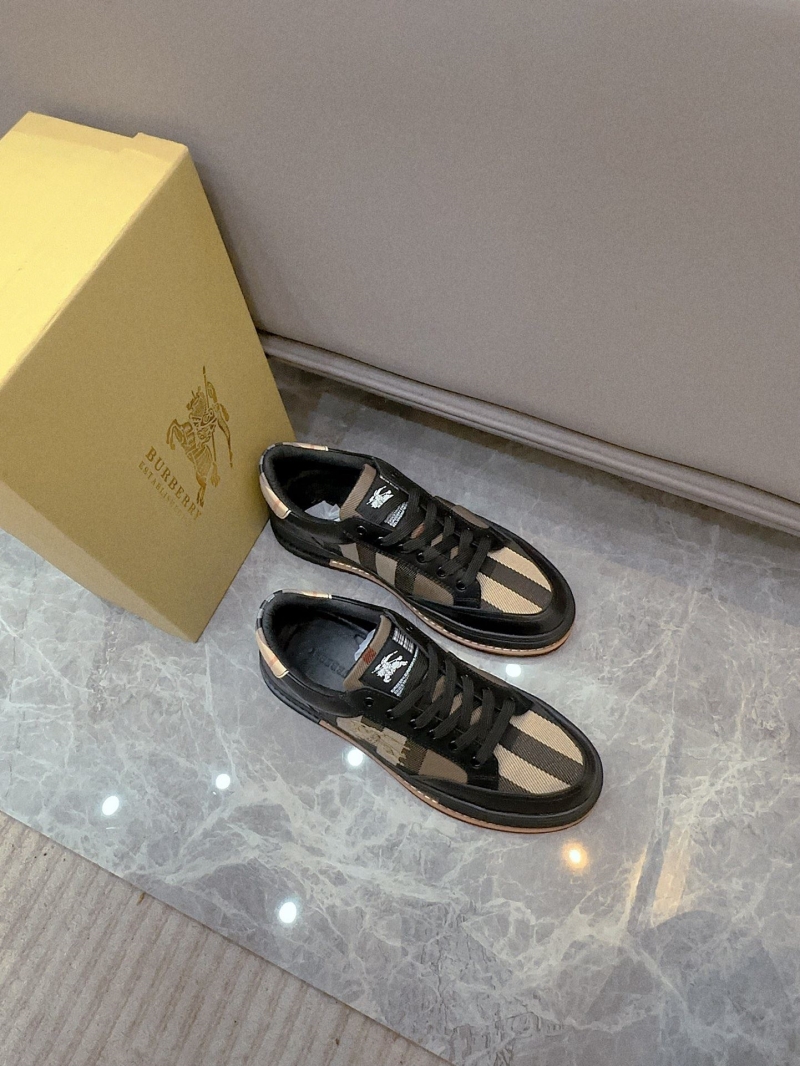 Burberry Sneakers